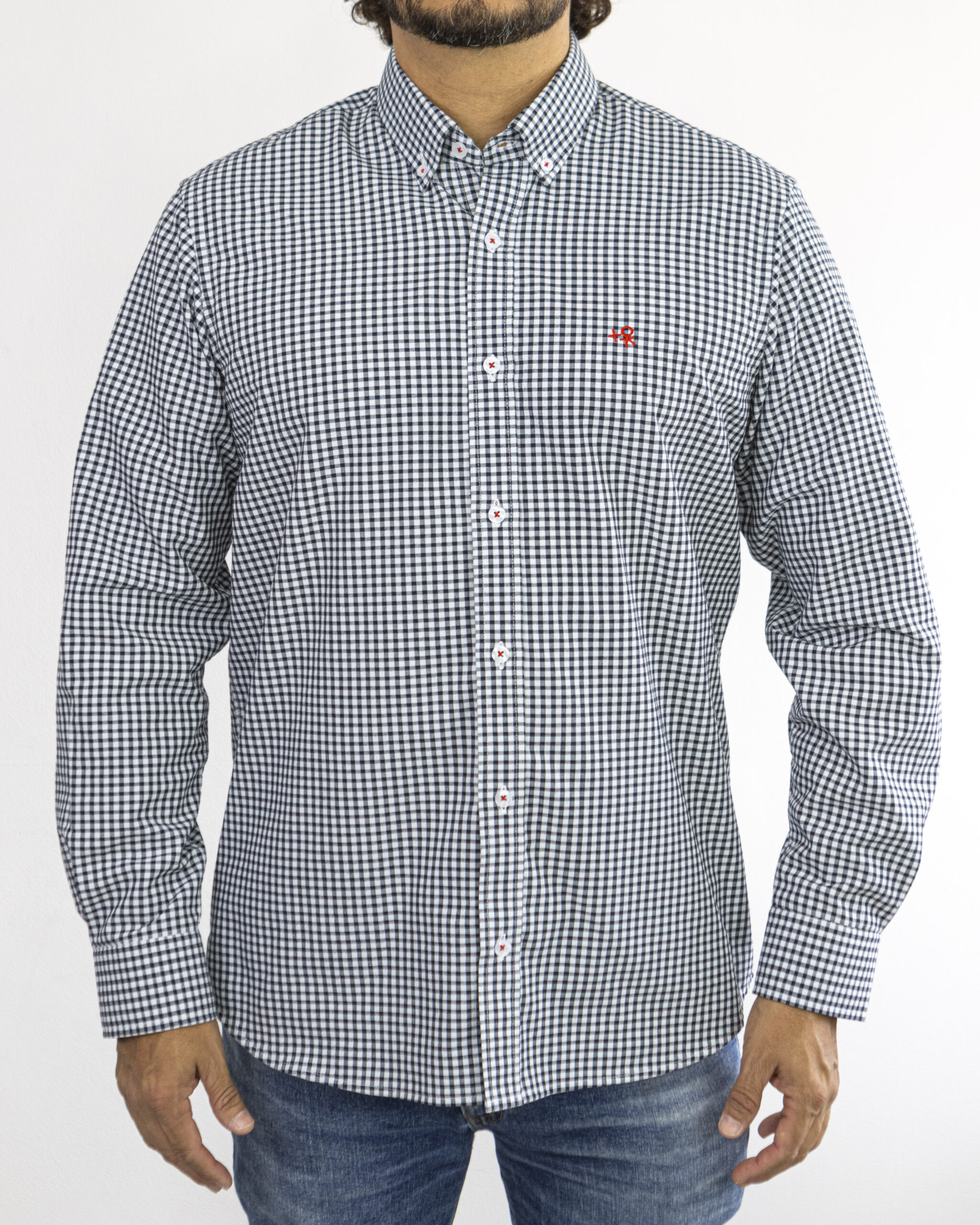 Camisa de cuadros negro con blanco