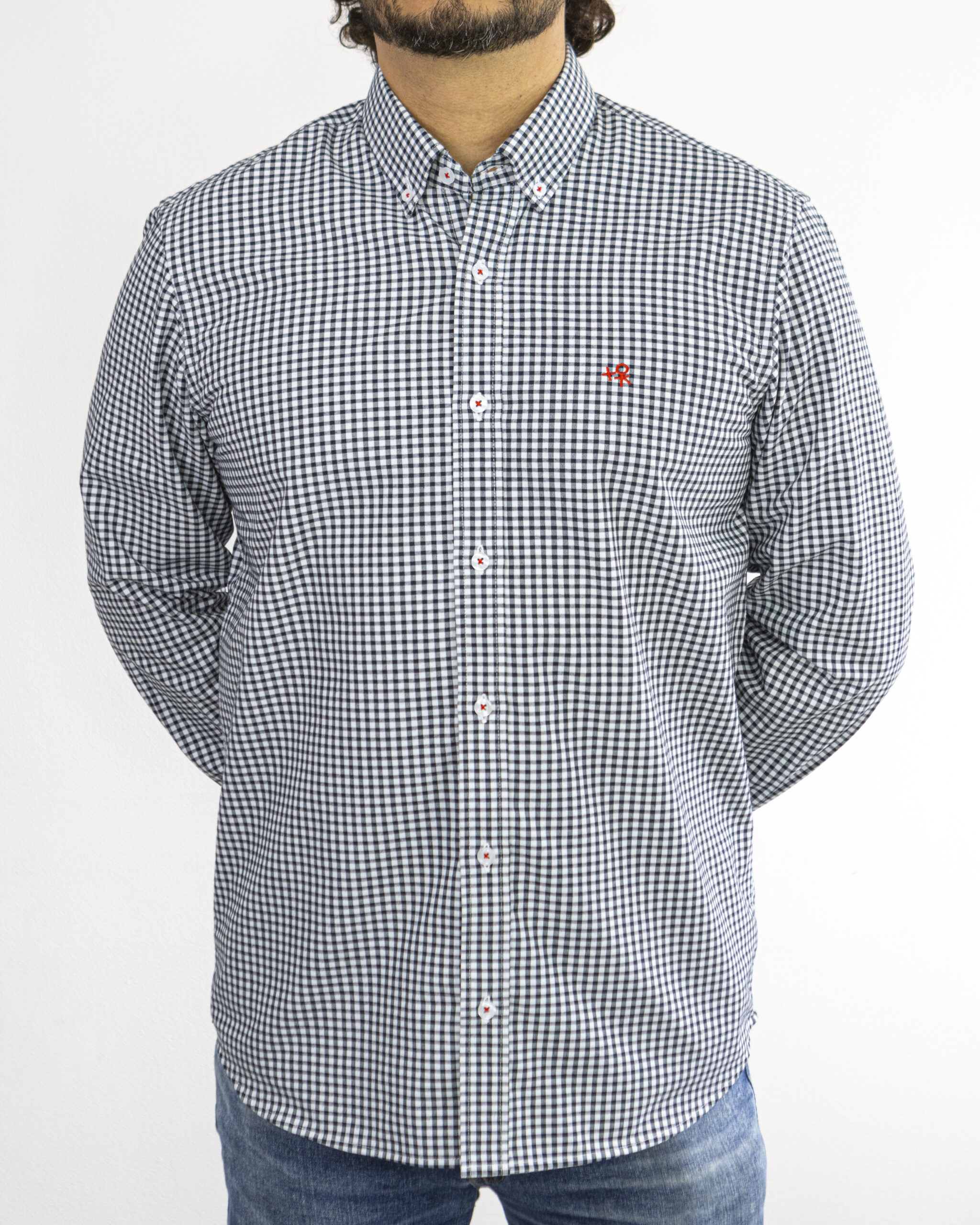 Camisa de cuadros negro con blanco - Imagen 4